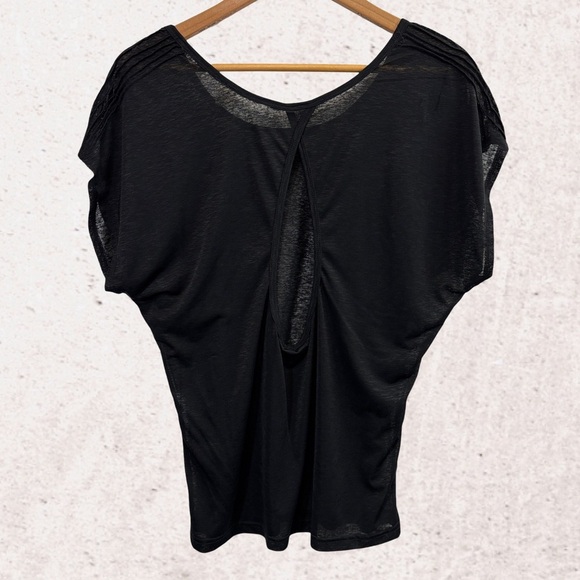 Soybu Black Boxy Relaxed Short Sleeve Tee - Picture 2 of 3